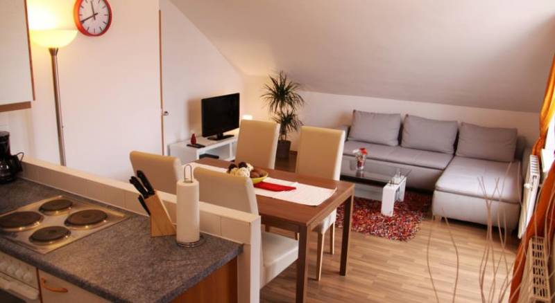 CheckVienna - Apartmenthaus Hietzing