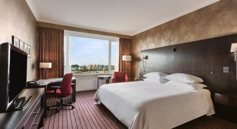 Hilton Amsterdam