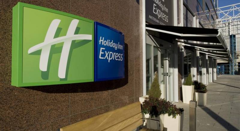 Holiday Inn Express Amsterdam - Sloterdijk Station