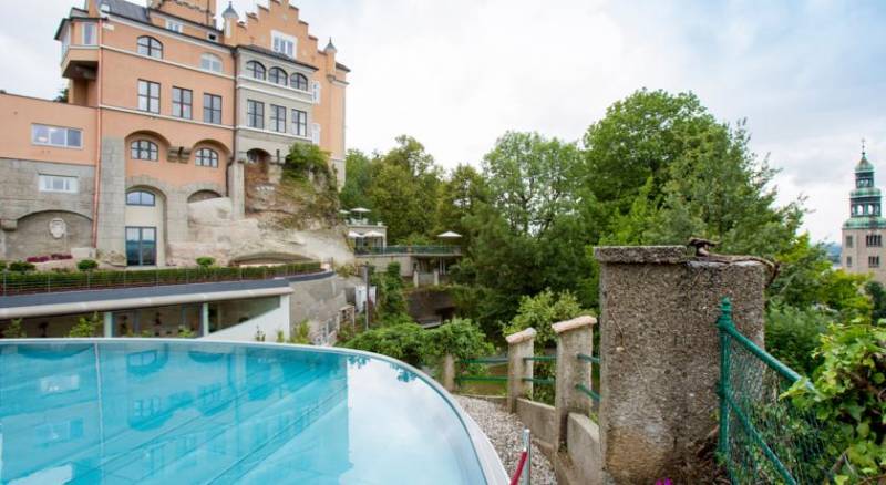 Hotel Schloss Mönchstein