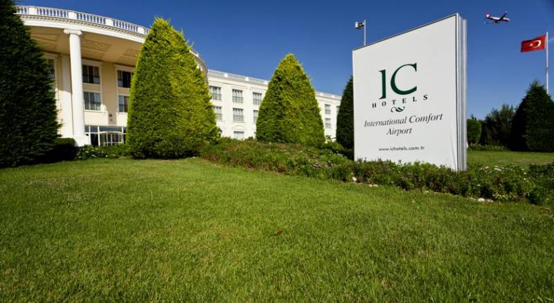 IC Hotels Airport