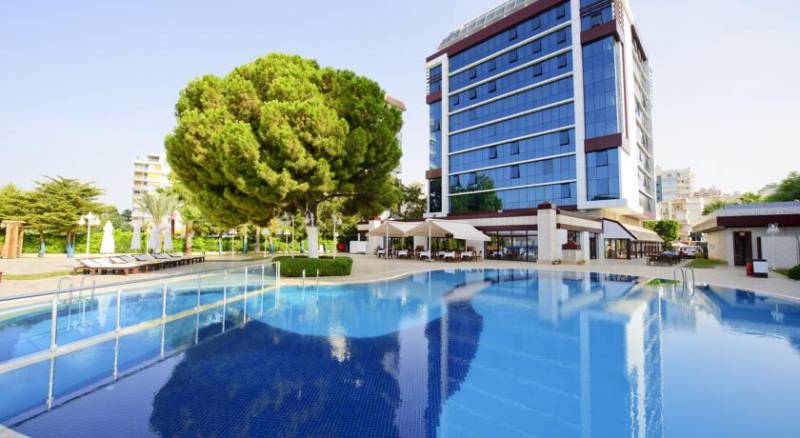 Oz Hotels Antalya Hotel Resort & Spa