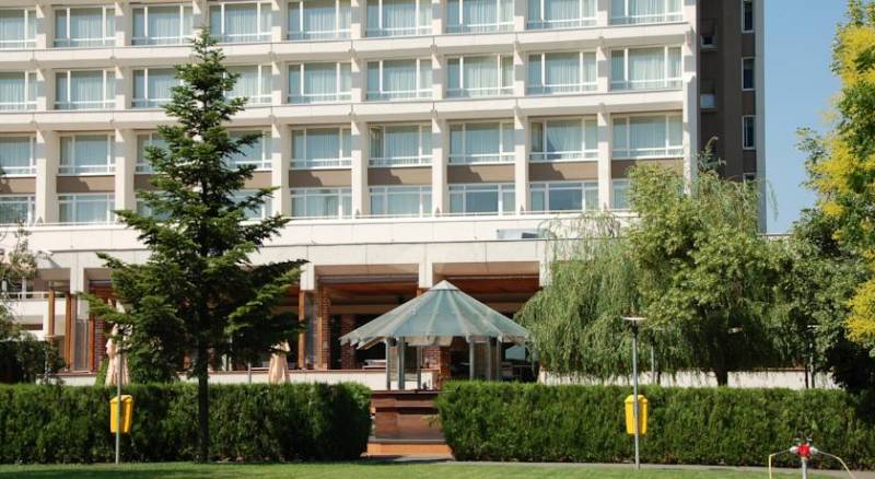 Ramada Parc Hotel