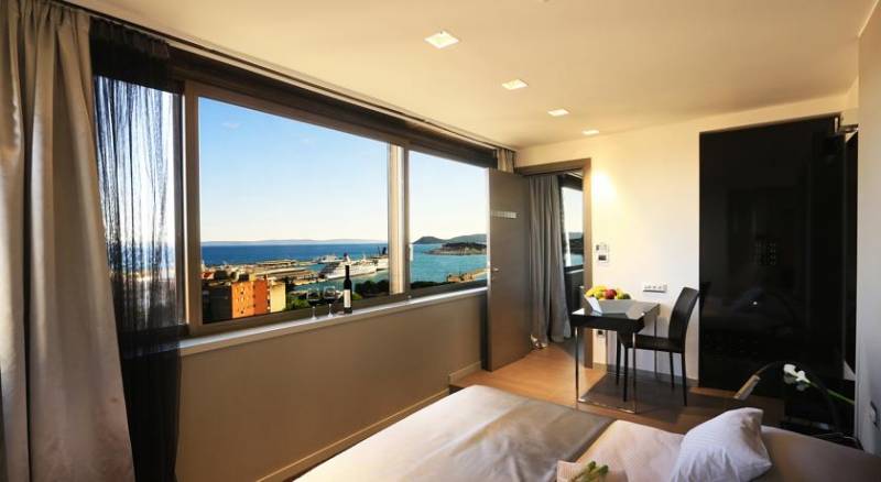 The View Luxury Rooms