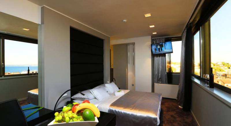 The View Luxury Rooms