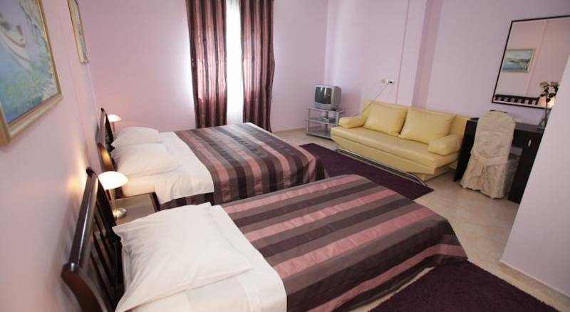 Aparthotel Bellevue Trogir