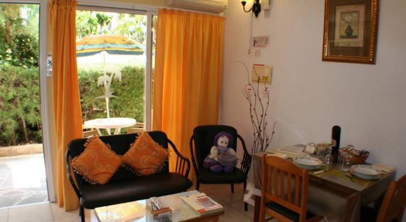 Apollonia Holiday Apartments