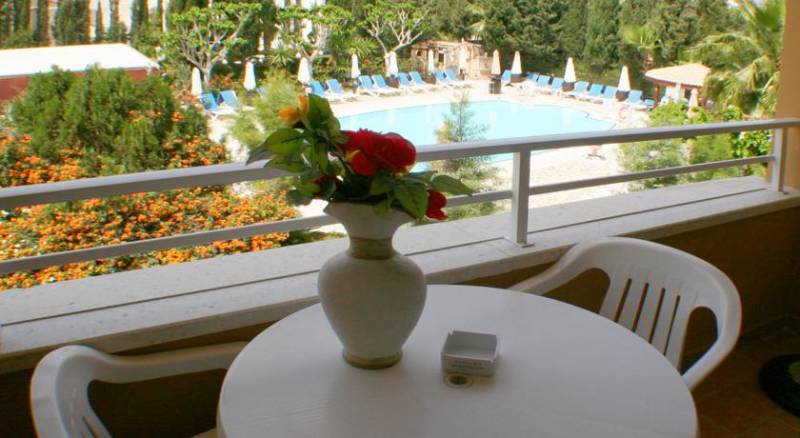 Apollonia Holiday Apartments