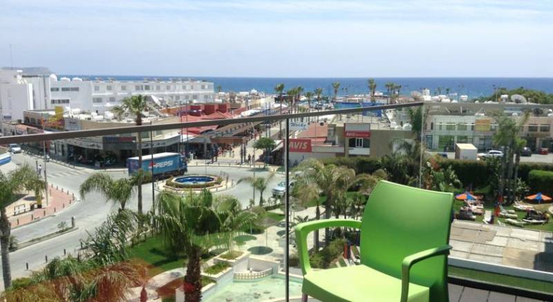 Faros Hotel