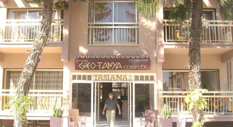 Geotanya Apartments