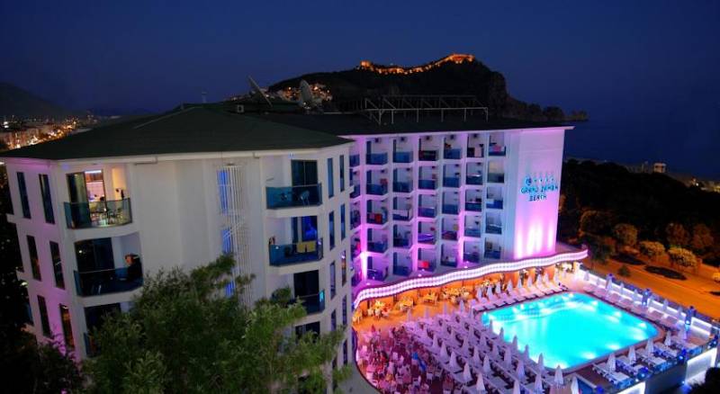 Grand Zaman Beach Hotel