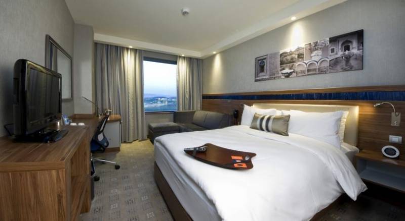 Hampton By Hilton Bursa