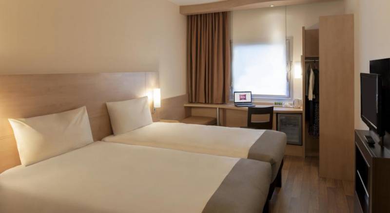 Ibis Bursa