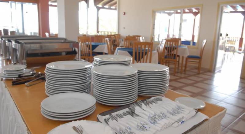Iris Beach Hotel