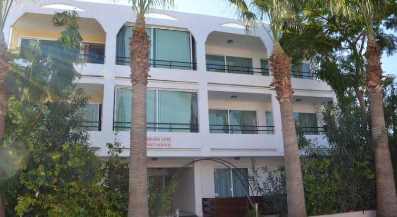 Marianna Hotel Apartments