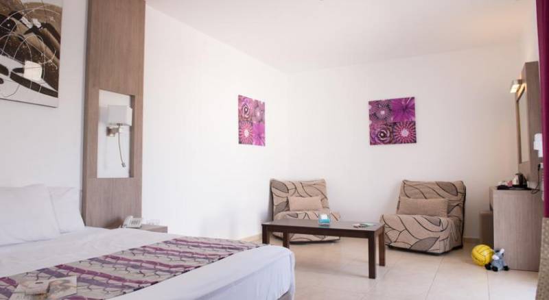 New Famagusta Hotel