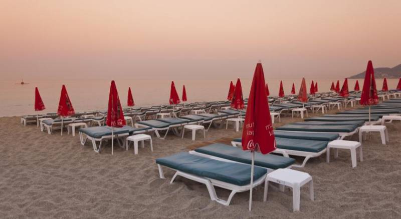 Palmiye Beach Hotel