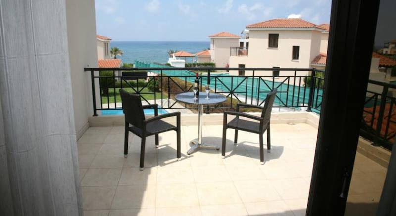 Platzia Beach Villas