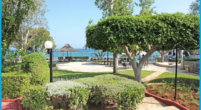 Poseidonia Beach Hotel