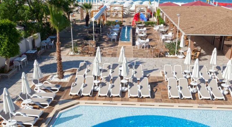 Xperia Saray Beach Hotel