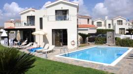 Platzia Beach Villas