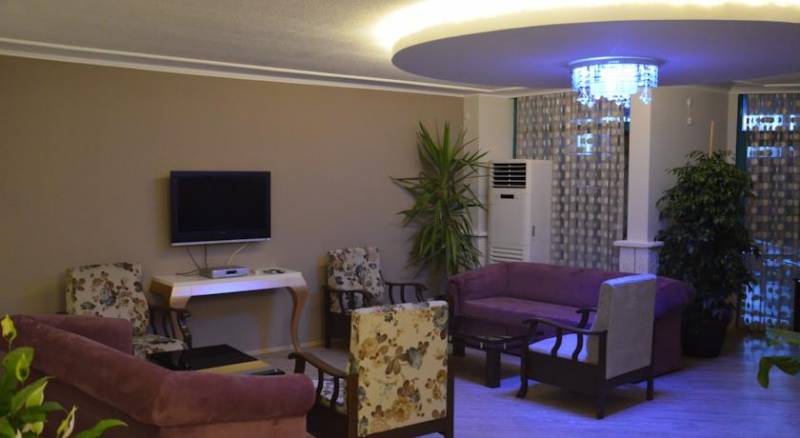 Cinar Family Suite Hotel