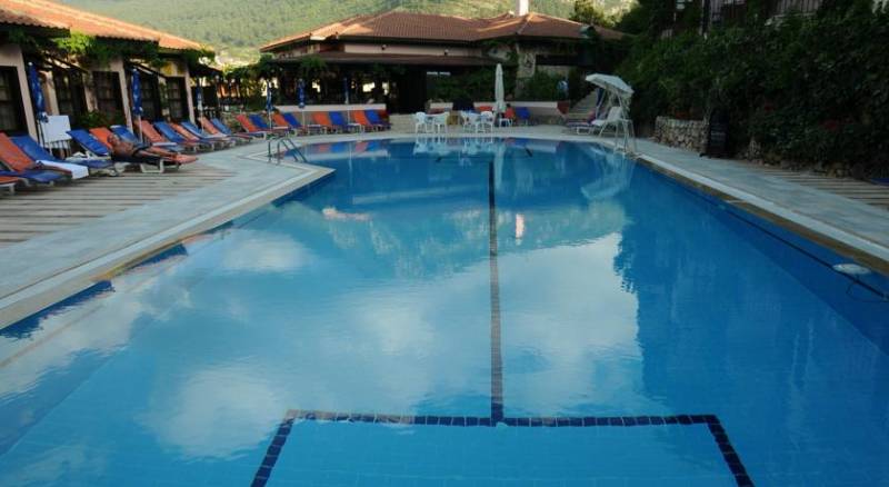 Hisar Holiday Club