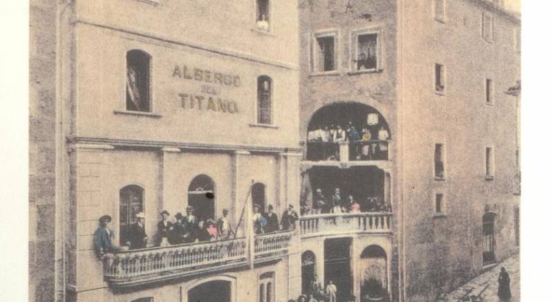 Hotel Titano