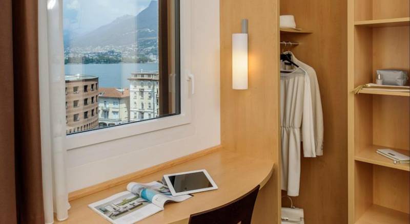 Ibis Lugano Paradiso