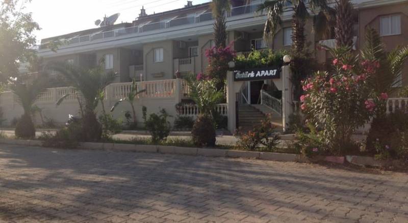 Ozturk Apart Hotel