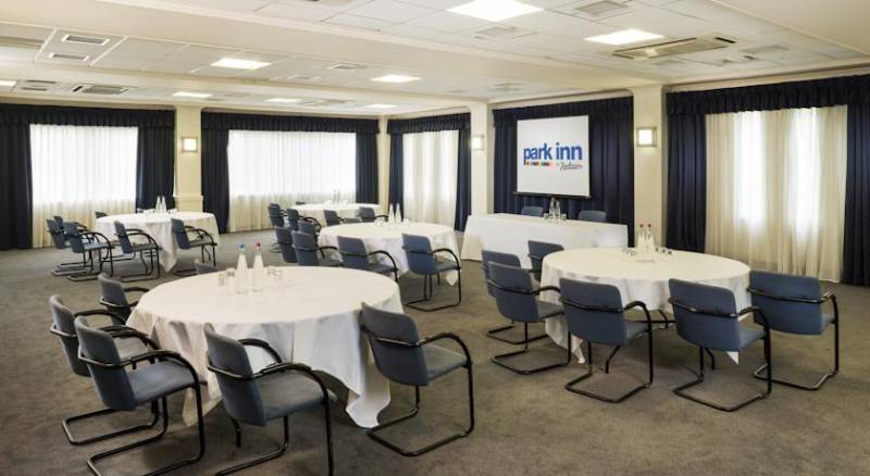 Park Inn by Radisson Cardiff North