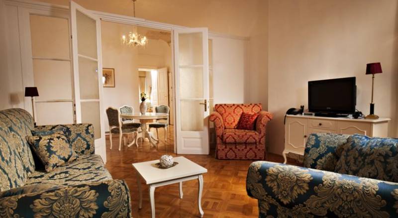 Antiq Palace - Small Luxury Hotels Of The World