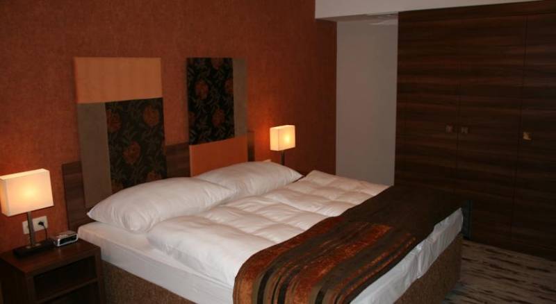 Best Western Plus Hotel Belassi