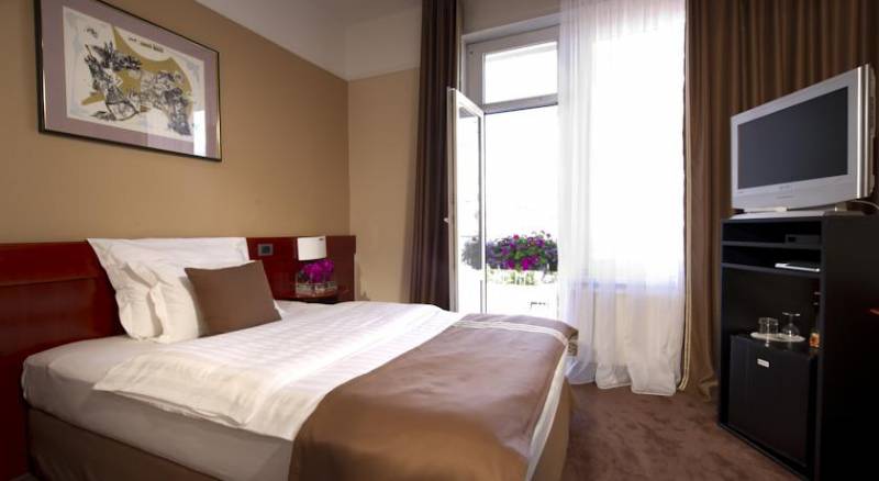 Best Western Premier Hotel Slon