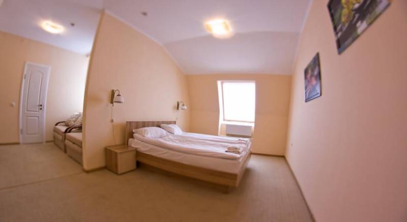 Budget Hotel Ekotel