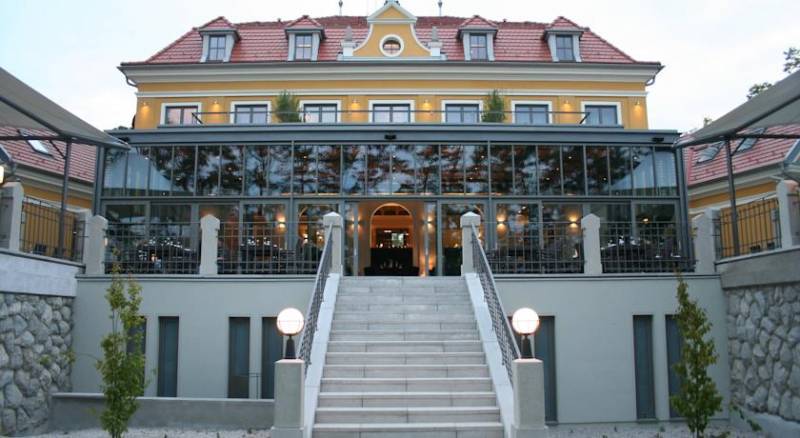 Hotel Albrecht