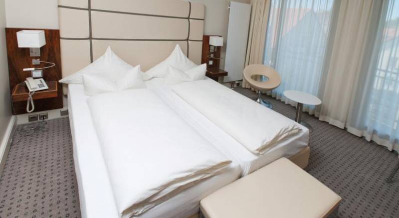 Hotel Am Blauen Wunder - Privathotel