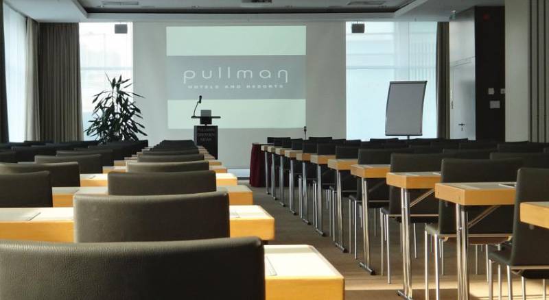 Pullman Dresden Newa