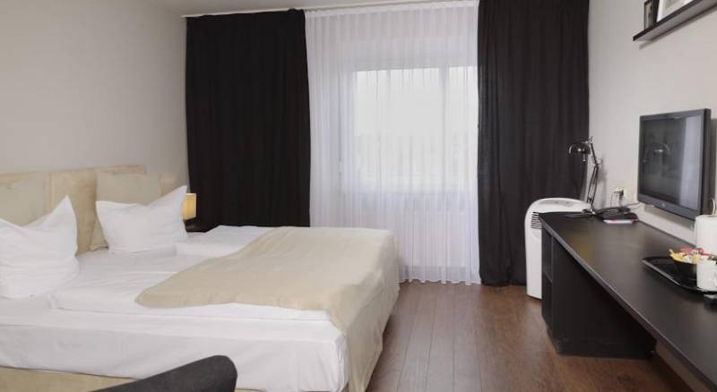 Tryp by Wyndham Bremen Airport