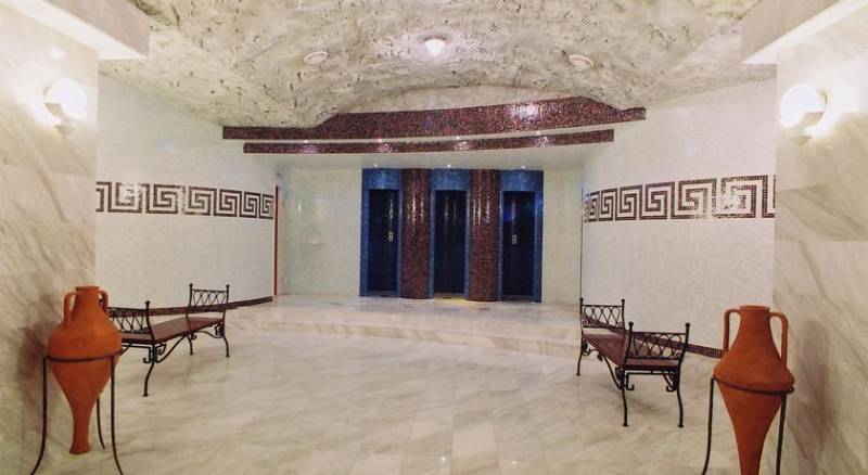 Tsunami Spa Hotel & Ayurveda