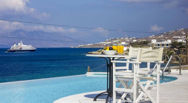 Mykonos Beach Hotel