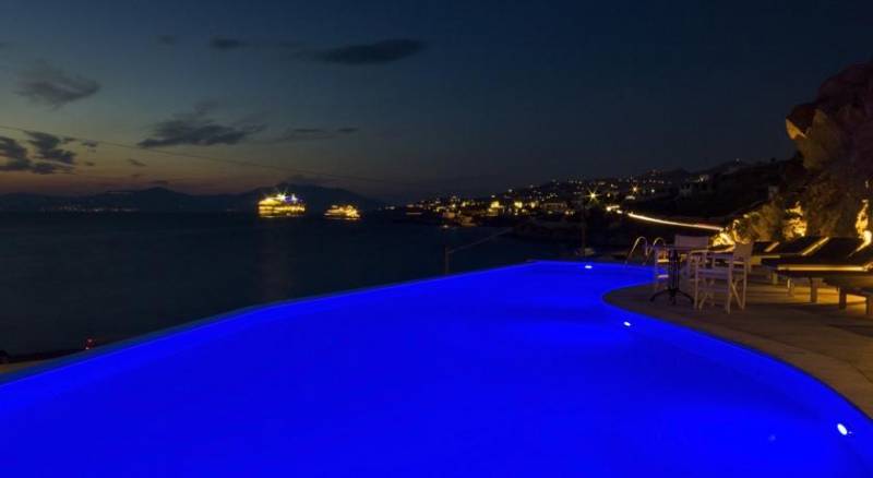 Mykonos Beach Hotel