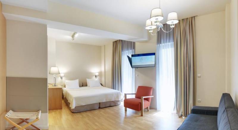 Phidias Piraeus Hotel