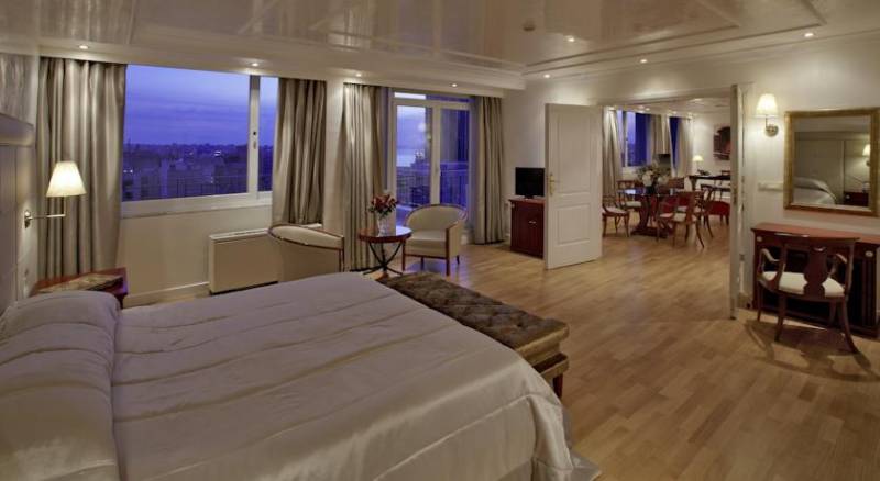 Piraeus Theoxenia Hotel