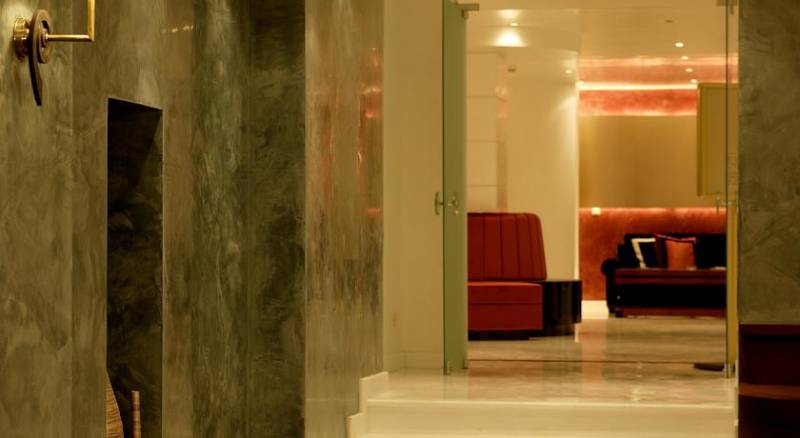 Piraeus Theoxenia Hotel