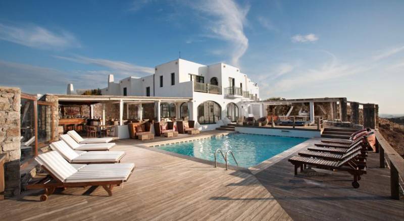 Tharroe of Mykonos Boutique Hotel