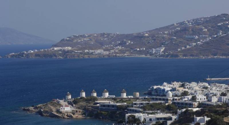 Tharroe of Mykonos Boutique Hotel