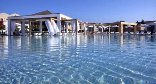 Pelagos Suites Hotel