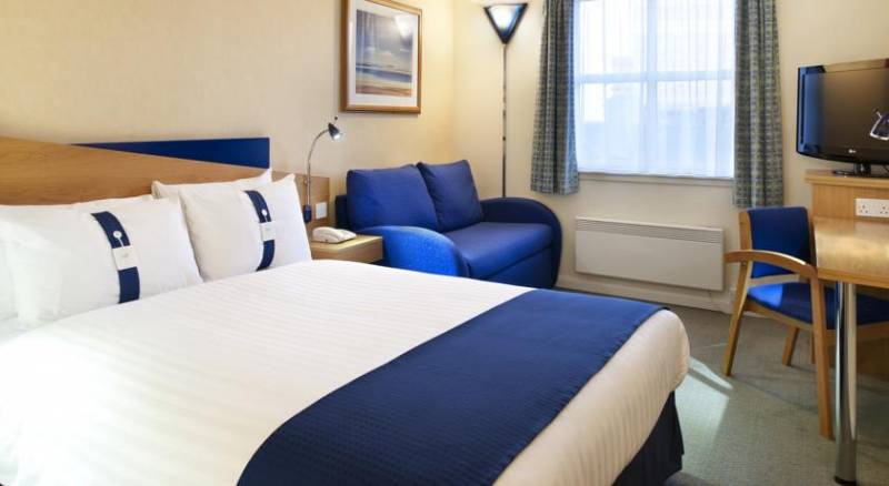 Holiday Inn Express Aberdeen City Centre