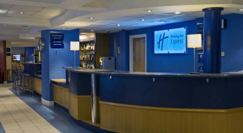 Holiday Inn Express Aberdeen City Centre